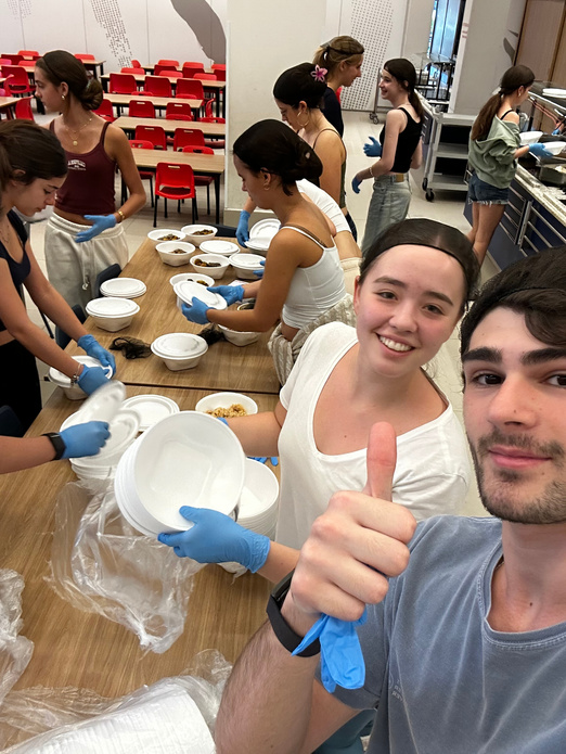 Equipe de voluntários do Comida Sem Mesa